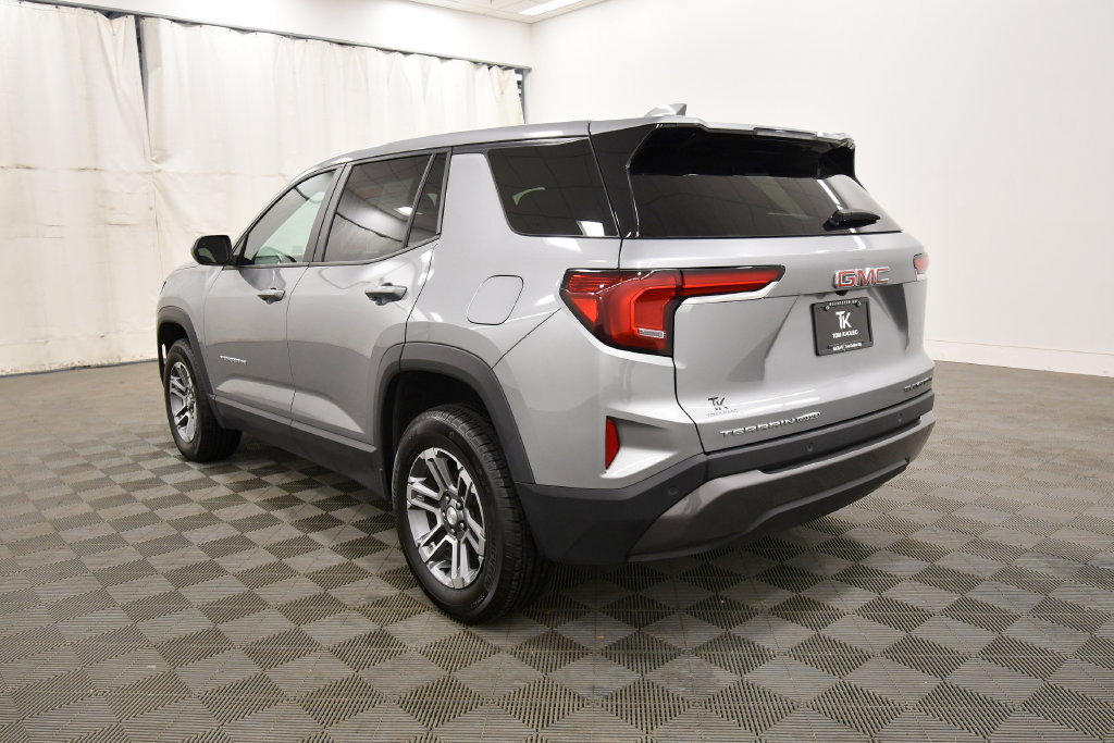 Used 2026 GMC Terrain Elevation AWD/4WD image 5