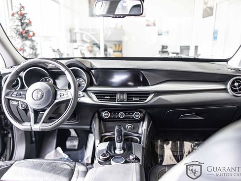 Used 2018 Alfa Romeo Stelvio Sport w/ Cold Weather Package image 36