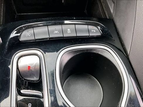 Used 2023 Buick Envision Preferred FWD image 15