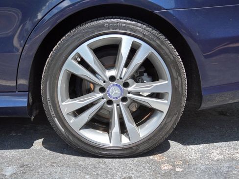 Used 2014 Mercedes-Benz E 350 Sedan w/ Premium 1 Package image 8