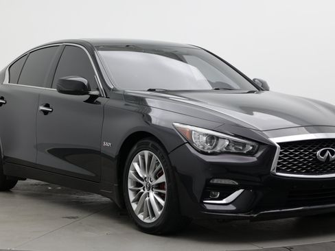 Used 2019 INFINITI Q50 Luxe RWD image 3
