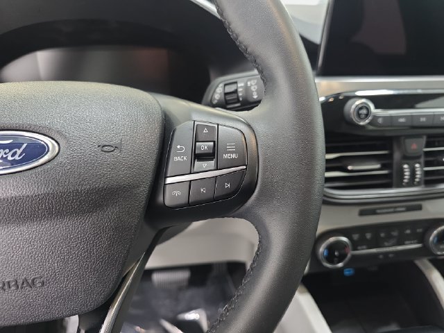 Certified 2023 Ford Escape Active FWD image 18