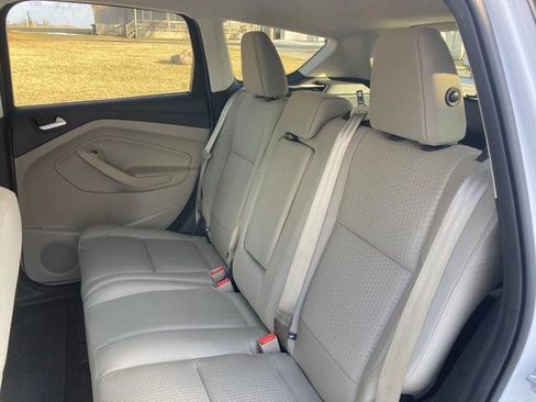 Used 2018 Ford Escape SE w/ SE Sync 3 Package image 27