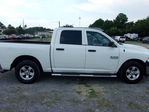 Used 2017 RAM 1500 Tradesman w/ Chrome Appearance Group RWD image 8