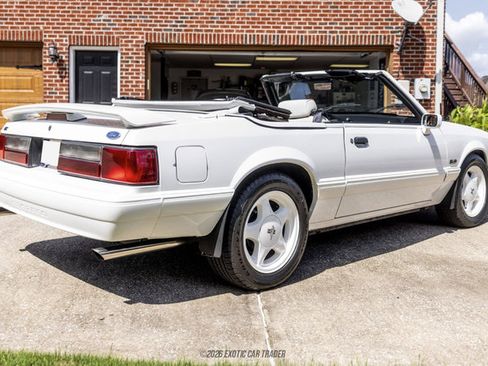 Used 1993 Ford Mustang LX RWD image 8