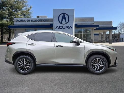 Used 2024 Lexus NX 250 FWD image 7