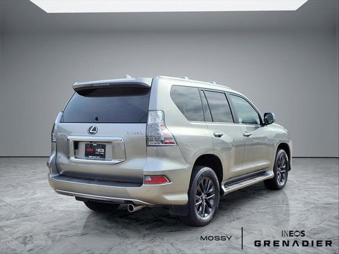 Used 2023 Lexus GX 460 Premium image 7