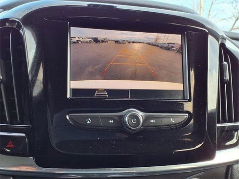 Certified 2021 Chevrolet Traverse LS image 7