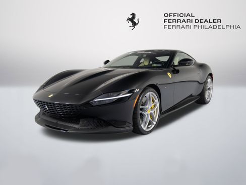 Certified 2022 Ferrari Roma RWD image 23