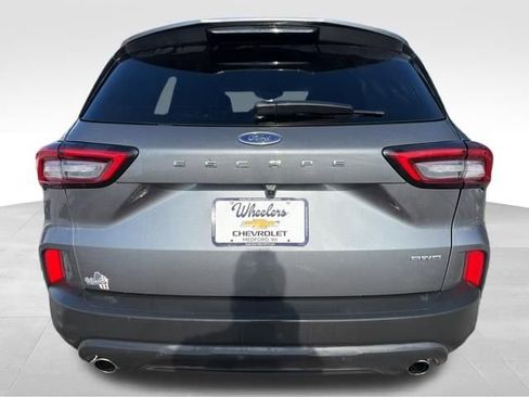 Used 2025 Ford Escape ST-Line image 4