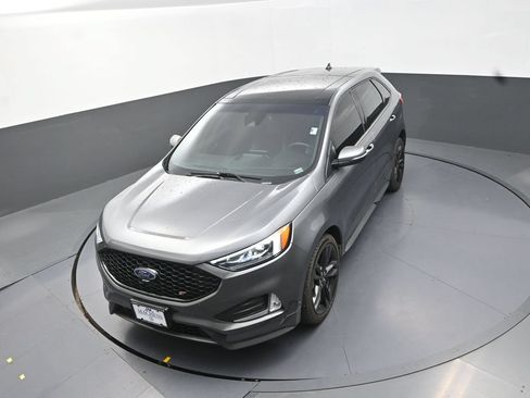 Used 2022 Ford Edge ST w/ Equipment Group 401A AWD/4WD image 16