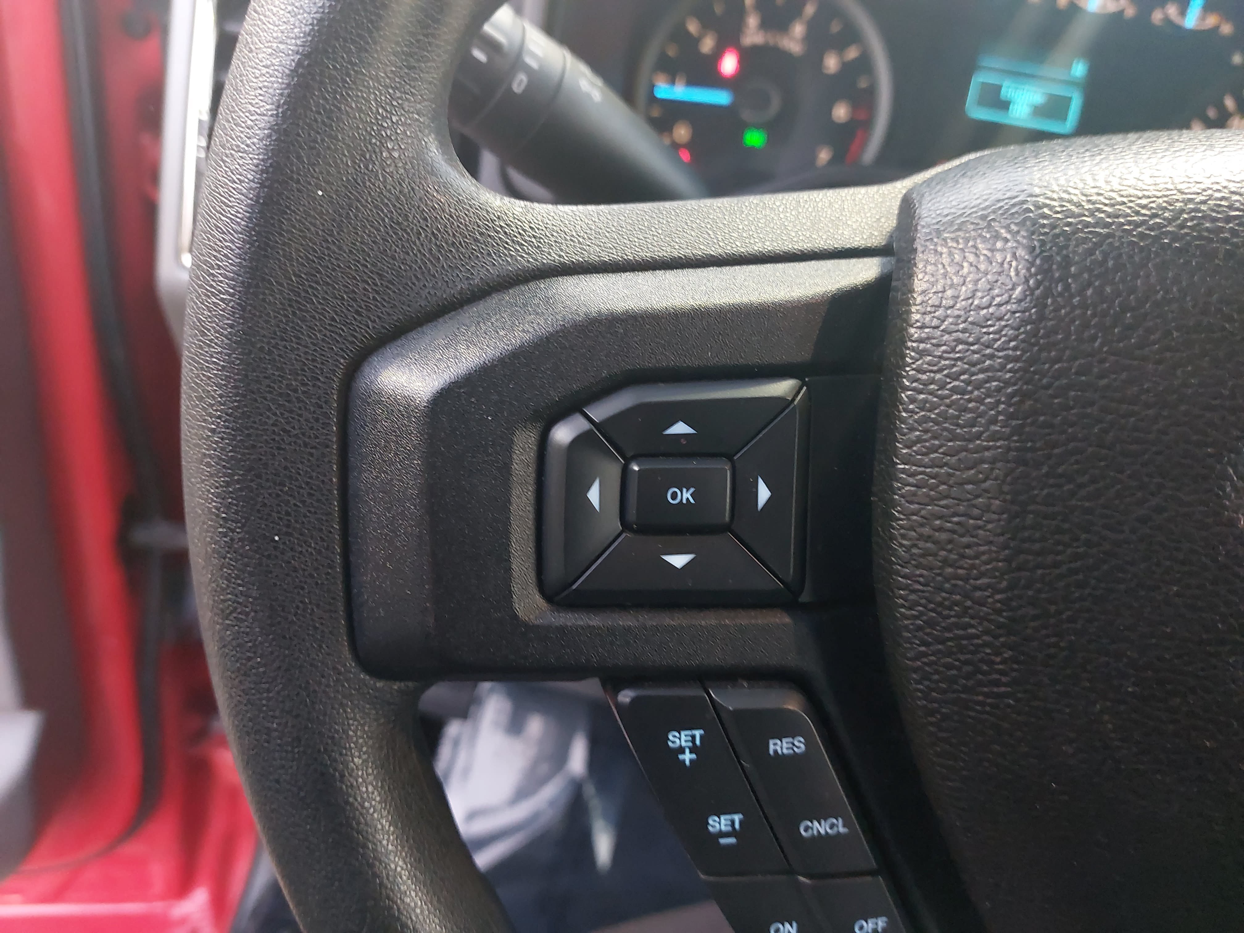 Used 2016 Ford F150 XLT AWD/4WD image 17