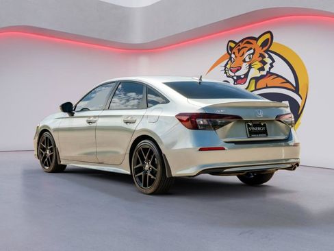 Used 2025 Honda Civic Sport image 7