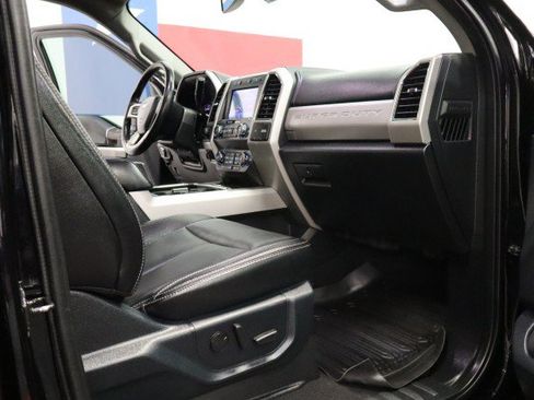 Used 2021 Ford F250 Lariat w/ Lariat Ultimate Package AWD/4WD image 81