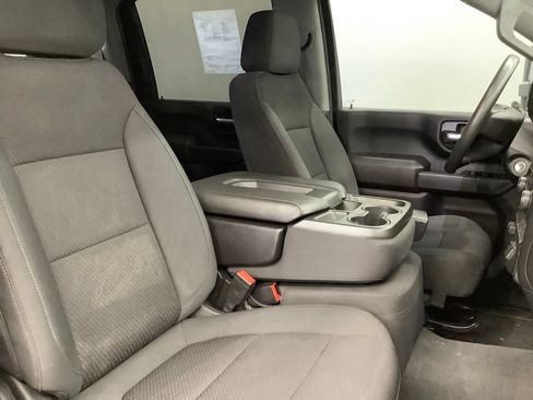 Used 2021 Chevrolet Silverado 2500 Custom w/ Custom Value Package AWD/4WD image 26