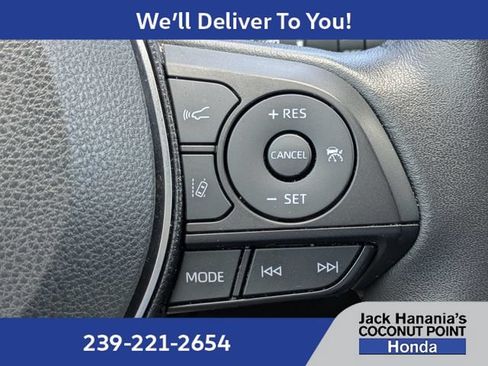 Used 2020 Toyota RAV4 XSE AWD/4WD image 28