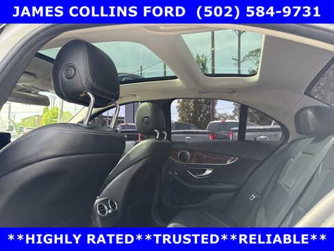 Used 2016 Mercedes-Benz C 300 4MATIC Sedan image 9