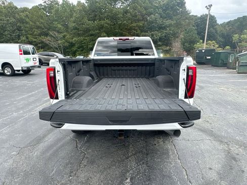 Used 2024 GMC Sierra 3500 Denali w/ Denali Reserve Package image 34