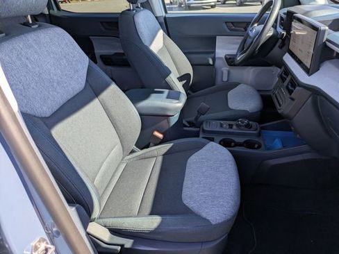 New 2025 Ford Maverick XLT image 37