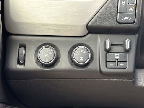 Used 2019 GMC Yukon XL SLT w/ Premium Edition image 19