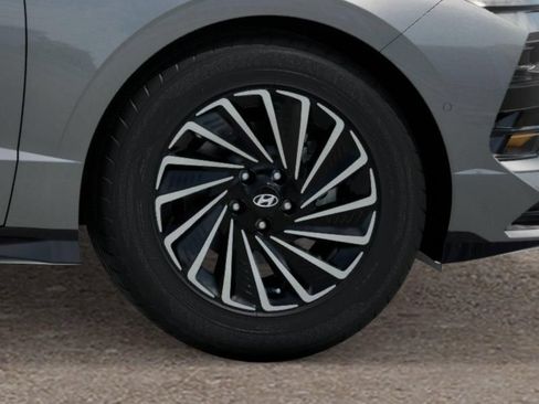 New 2026 Hyundai Sonata Limited FWD image 8