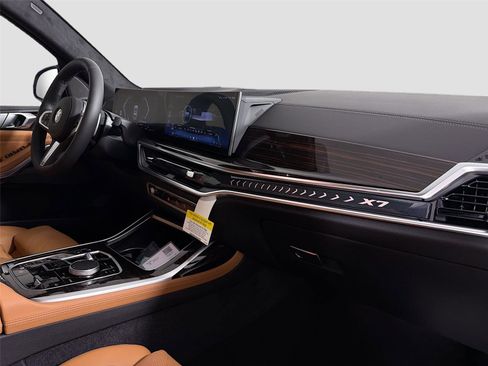 New 2027 BMW X7 xDrive40i AWD/4WD image 31