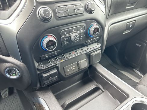 Used 2020 Chevrolet Silverado 1500 RST w/ All-Star Edition AWD/4WD image 29
