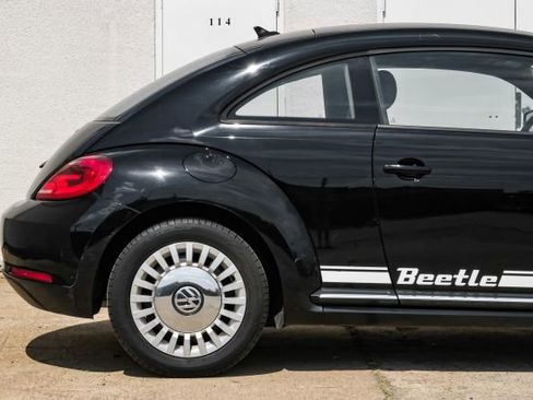 Used 2014 Volkswagen Beetle 1.8T image 8