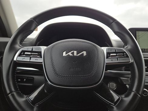 Used 2022 Kia Telluride LX AWD/4WD image 25