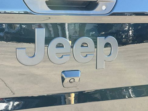New 2026 Jeep Gladiator Sport AWD/4WD image 26