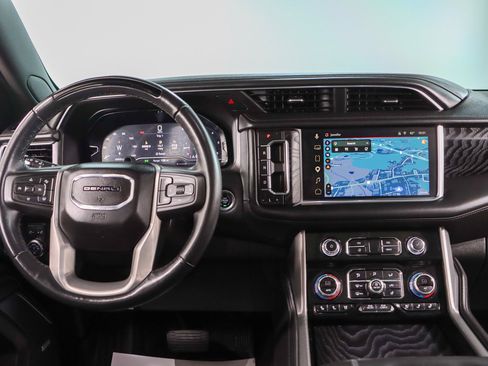 Used 2023 GMC Yukon Denali w/ Denali Reserve Package AWD/4WD image 18