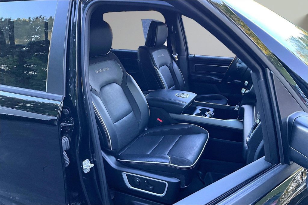 Used 2023 RAM 1500 Laramie AWD/4WD image 29
