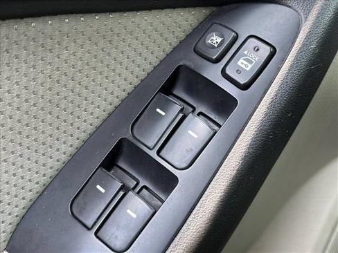Used 2012 Kia Forte EX FWD image 17