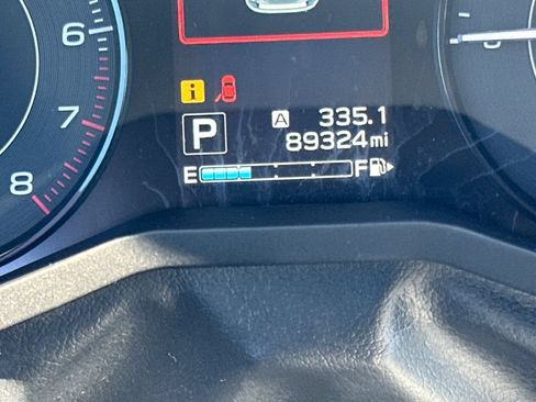 Used 2018 Subaru Impreza 2.0i Premium AWD/4WD image 30