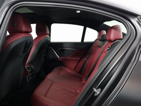 Used 2025 BMW i5 M60 w/ Premium Package image 11