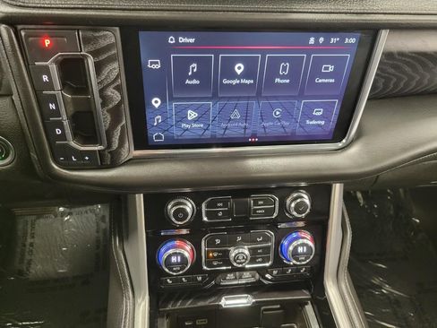 Used 2023 GMC Yukon XL Denali w/ Max Trailering Package image 7