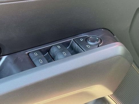 New 2026 GMC Canyon Elevation w/ Convenience Package image 9