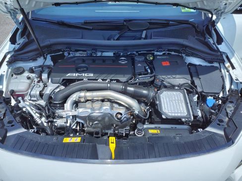 New 2025 Mercedes-Benz GLA 35 AMG 4MATIC image 12