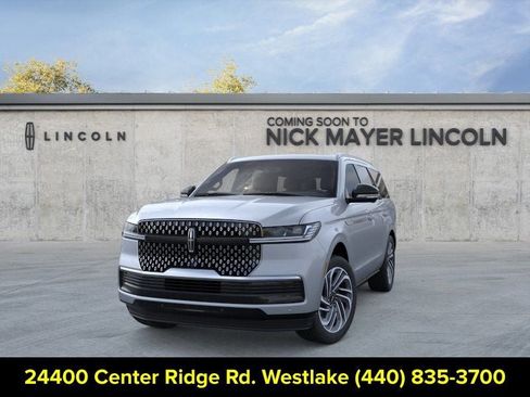 New 2026 Lincoln Navigator Reserve AWD/4WD image 2