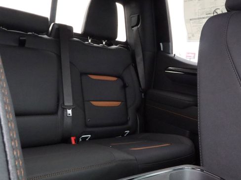 New 2026 GMC Sierra 1500 AT4 w/ AT4 Premium Package image 12