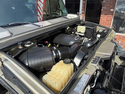 Used 2006 HUMMER H2 AWD/4WD image 9