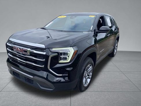 Used 2025 GMC Terrain Elevation AWD/4WD image 2