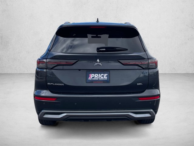 Used 2025 Mitsubishi Outlander SEL FWD image 7