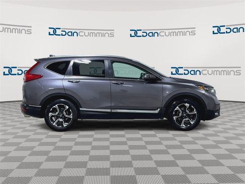 Used 2019 Honda CR-V Touring image 2