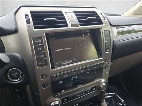 Used 2021 Lexus GX 460 w/ Accessory Package AWD/4WD image 13