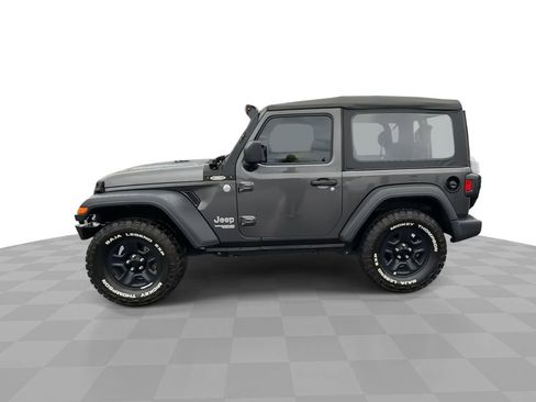 Used 2020 Jeep Wrangler Sport image 8