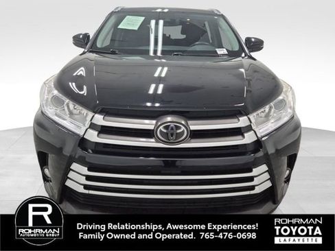 Used 2017 Toyota Highlander XLE image 10