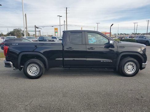 Certified 2025 GMC Sierra 1500 Pro w/ Pro Value Package image 7