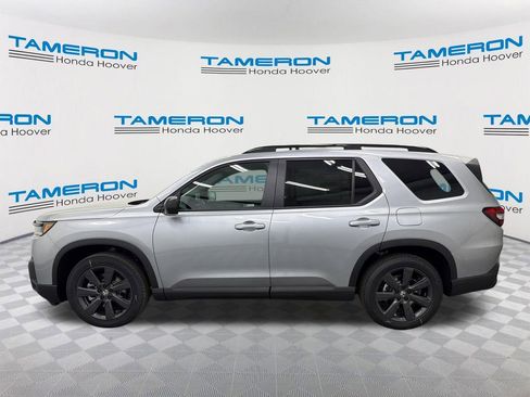 New 2026 Honda Pilot Sport image 2