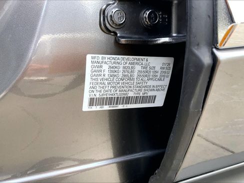 Used 2026 Acura MDX SH-AWD w/ Technology Package image 35